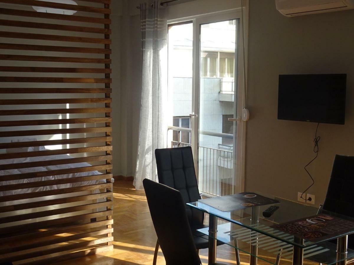 City Life Apartment In Athens Heart Exteriér fotografie